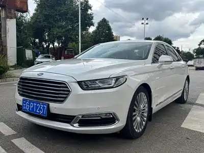 Ford Taurus 2019