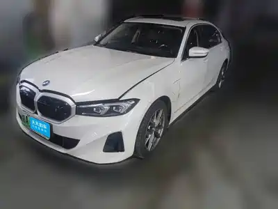 BMW i3 2022