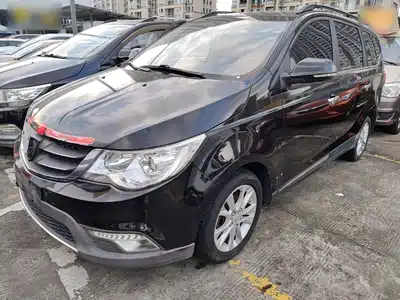 Baojun 730 2015