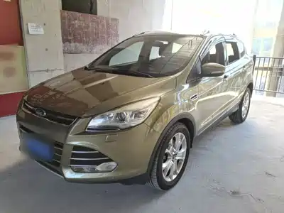 Ford Kuga 2015