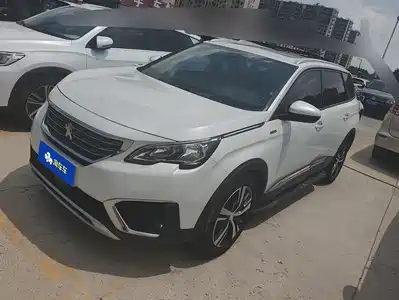 Peugeot 5008 2017