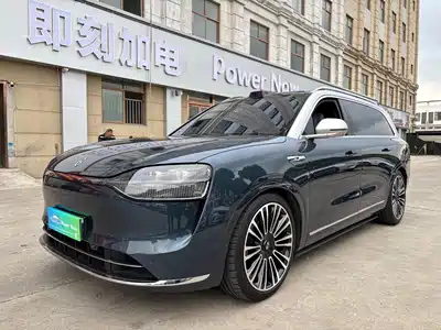 AITO Wenjie M9 2024