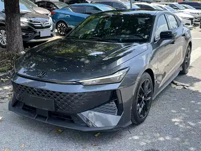 Changan UNI-V 2024