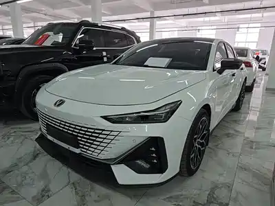 Changan UNI-V 2024