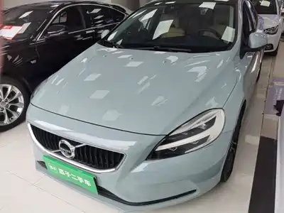 Volvo V40 2017