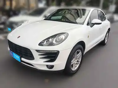 Porsche Macan 2015
