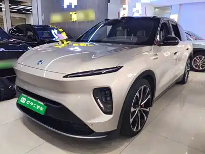 NIO ES8 2023