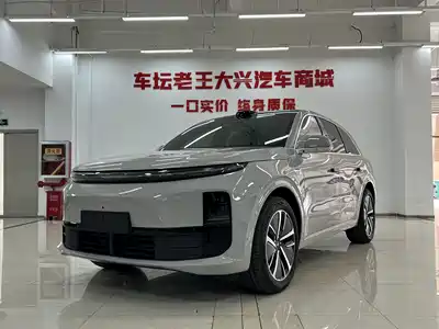 Li Auto L6 2024