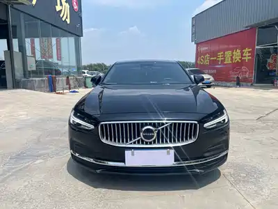 Volvo S90 2022