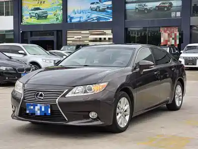 Lexus ES 2013