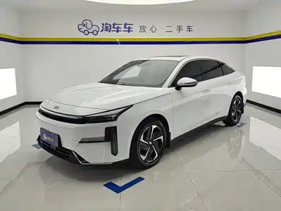 Geely Galaxy L6 2023