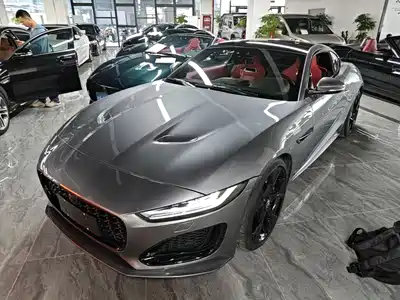 Jaguar F-TYPE 2024