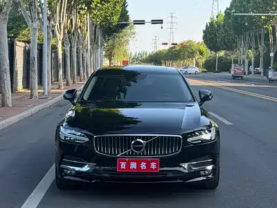 Volvo S90 2019