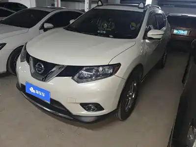 Nissan X-Trail 2015