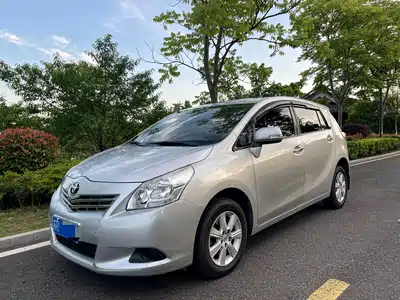 Toyota E'Z 2012