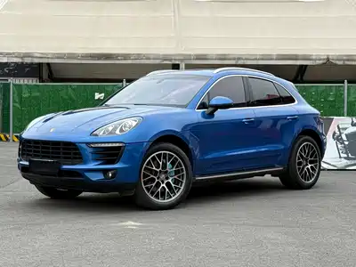 Porsche Macan 2015