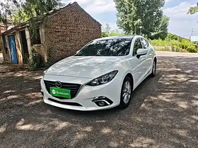 Mazda Mazda3 Axela 2016