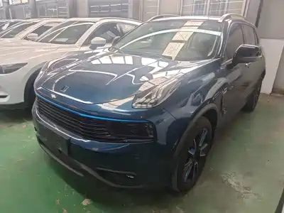 Lynk & Co 01 2018