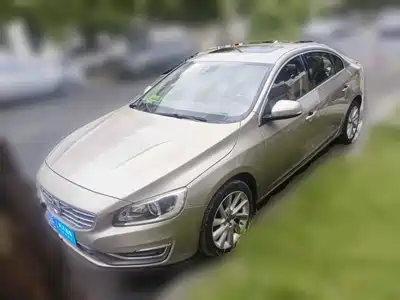 Volvo S60 2015
