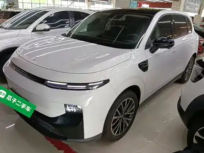 Leapmotor B10 2025