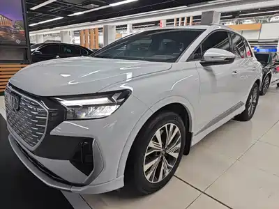 Audi Q4 e-tron 2024