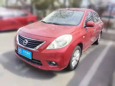 Nissan Sunny 2011