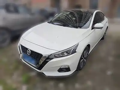 Nissan Teana 2023