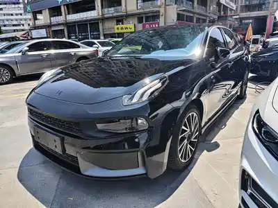 Lynk & Co 03 2022