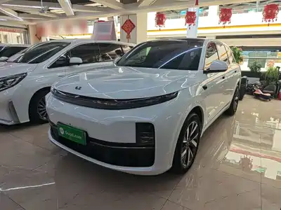Li Auto L7 2023