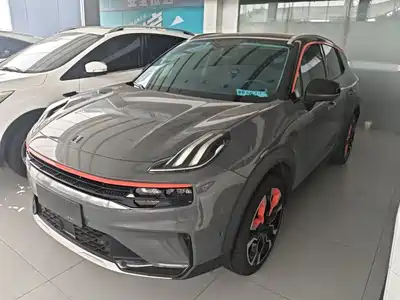 Lynk & Co 06 2022