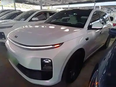 Li Auto L6 2024
