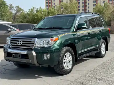 Toyota Land Cruiser 2013