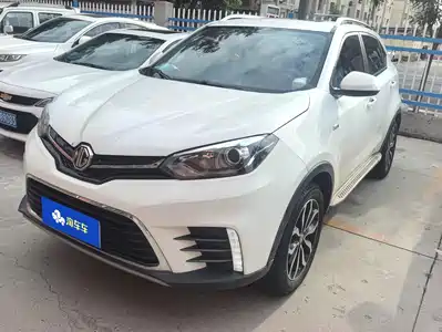 MG Roewe RX5 2017