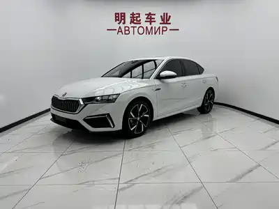 Škoda Octavia 2023