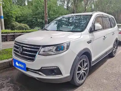 Dongfeng Fengxing SX6 2016