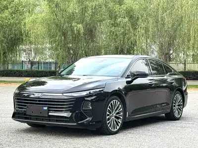 Besturn B70 2024