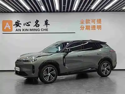 Lynk & Co 08 EM-P 2024
