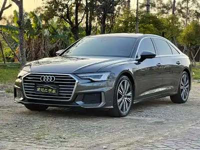 Audi A6L 2022