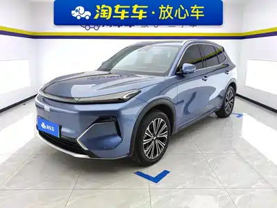 Geely Galaxy Starship 7 EM-i 2025