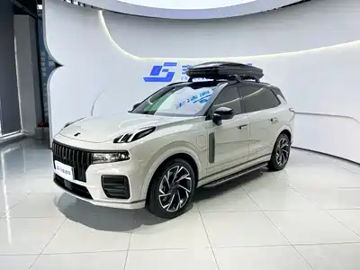 Lynk & Co 09 EM-P 2022