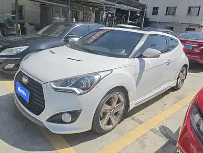 Hyundai Veloster 2015