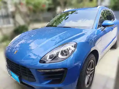 Porsche Macan 2016