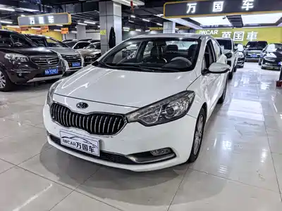 Kia K3 2013