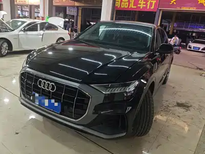 Audi Q8 2023
