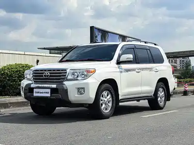 Toyota Land Cruiser 2015
