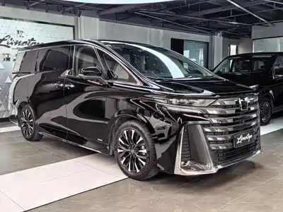 Toyota Vellfire 2024