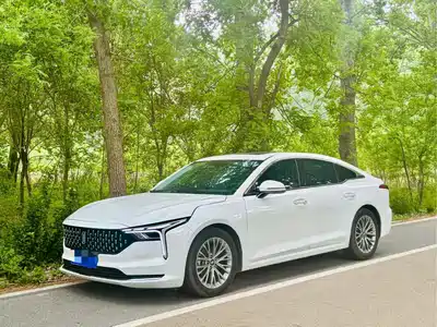 Besturn B70 2021