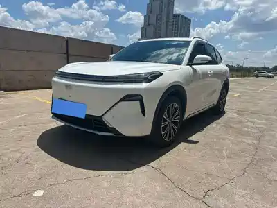 Geely Galaxy Starship 7 EM-i 2024