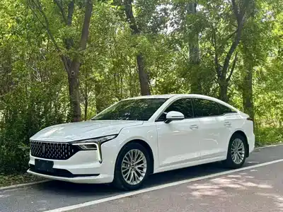 Besturn B70 2024