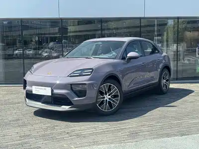 Porsche Macan EV 2025